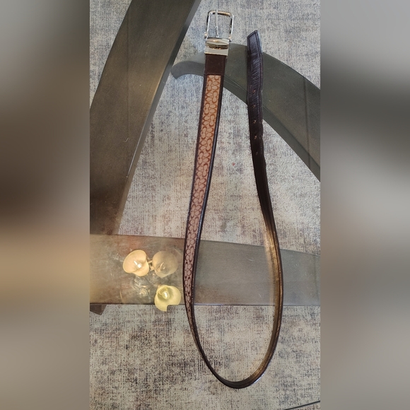 Coach Dark Brown Leather Belt with Signature Pattern - Picture 3 of 4